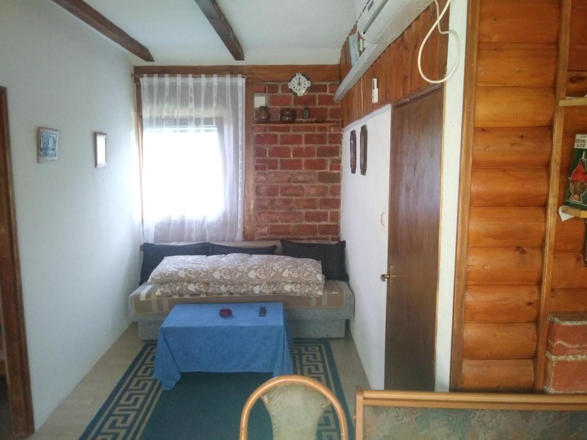 Ribarska Vila Donje Lohovo Exterior foto